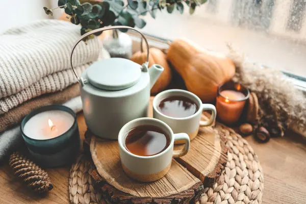 Menjalani Hari Apa Adanya dengan Rasa Cukup